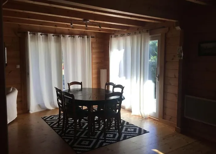 Charmante Maison En Bois Proche Chalé